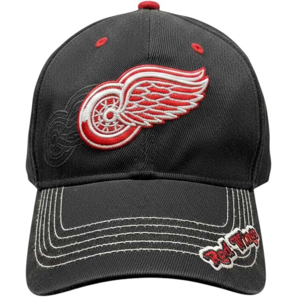 Fan Favorite Detroit Red Wings Hat OSFA Black Red NHL Hockey Embroidered Cap
